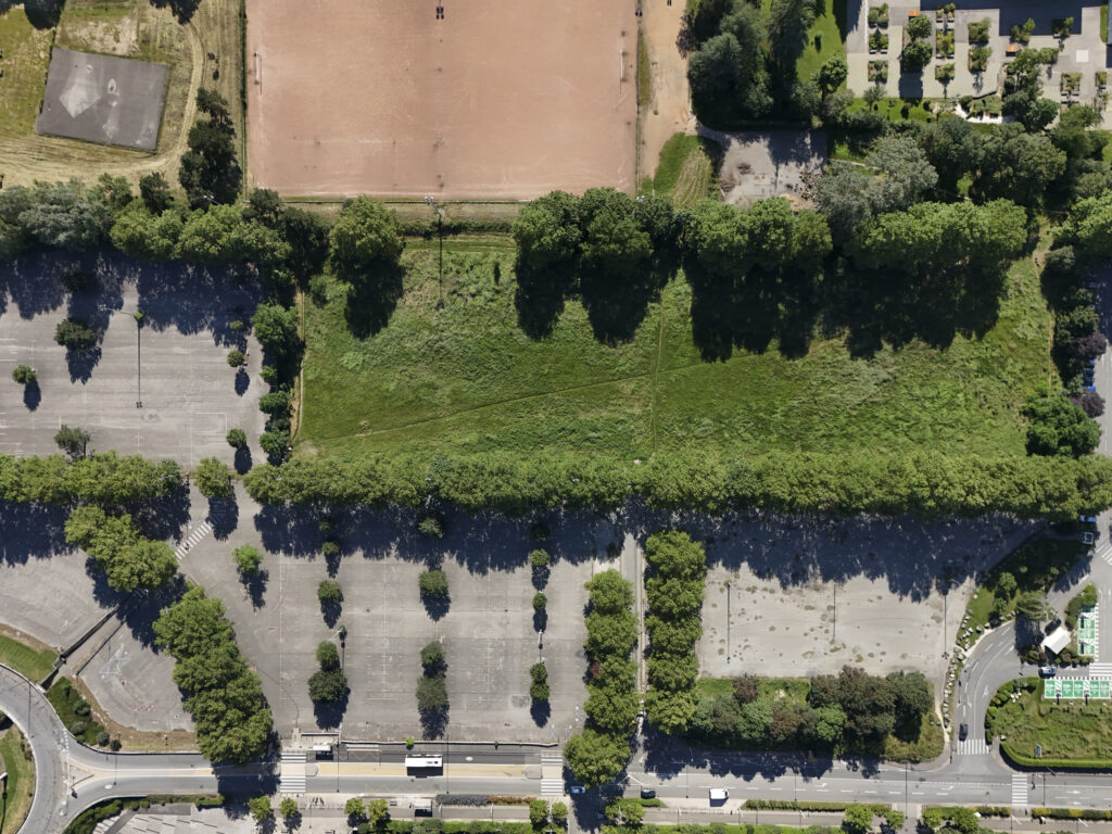 Vue aérienne et diagnostic de la lisière boisée de la ferme urbaine Grand'Alpe à Grenoble